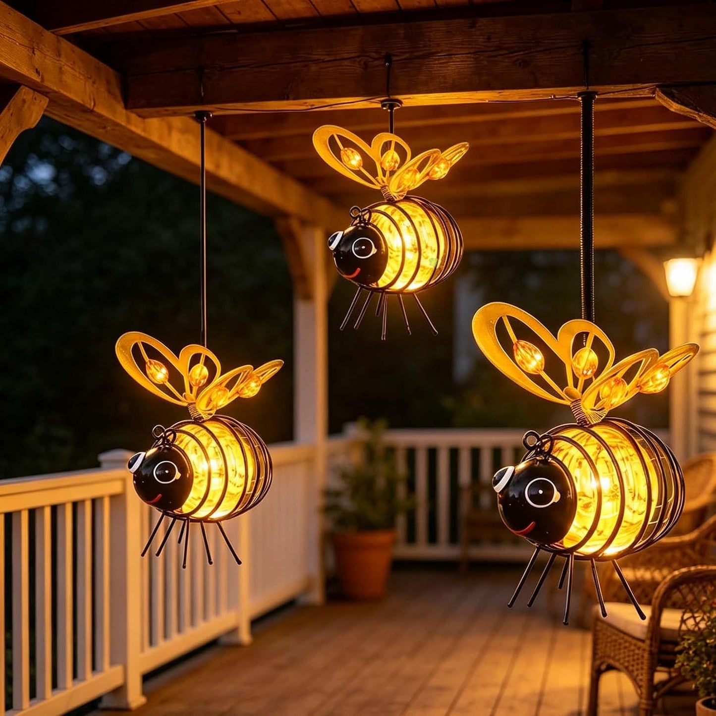 Hanging Solar Bee Light Outdoor Garden Decor Dots Bee Blossom Gifts