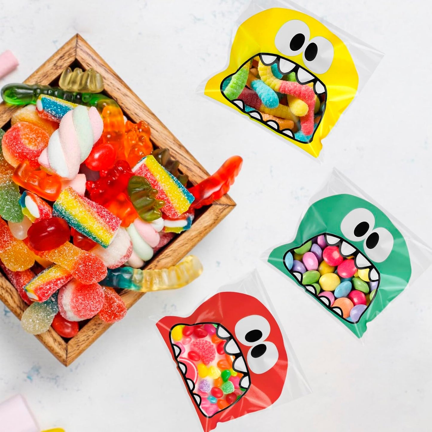 400PCS Cute Cookie Bags 4x4 Inch Self Adhesive Candy Bag Treat Bags