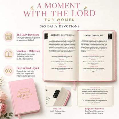 A Moment With The Lord for Women, 365-Day Women’s Study Bible