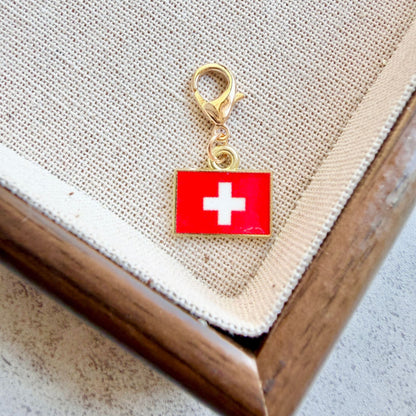 DIY Keychains Featuring National Flags From Around The World Keyrings Included)