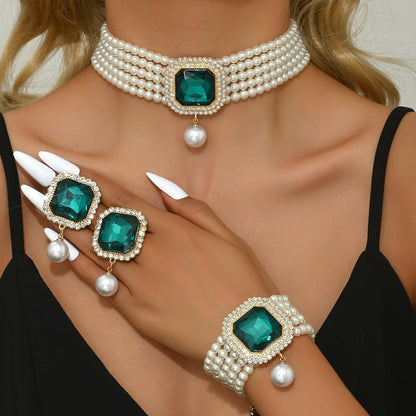 Pearl earring and necklace jewelry set