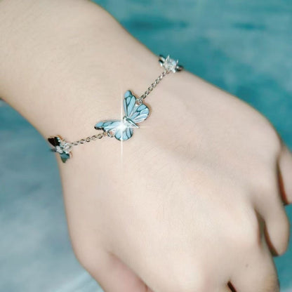 2Pcs Women Romantic luminous Butterfly Necklace Bracelet Set