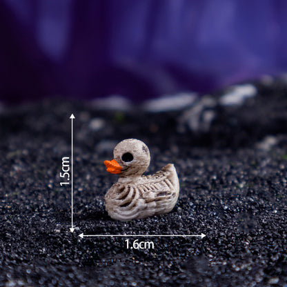 20PCS Resin Skull Duck Figurines, Spooky Mini Collectibles for Purse Accessories
