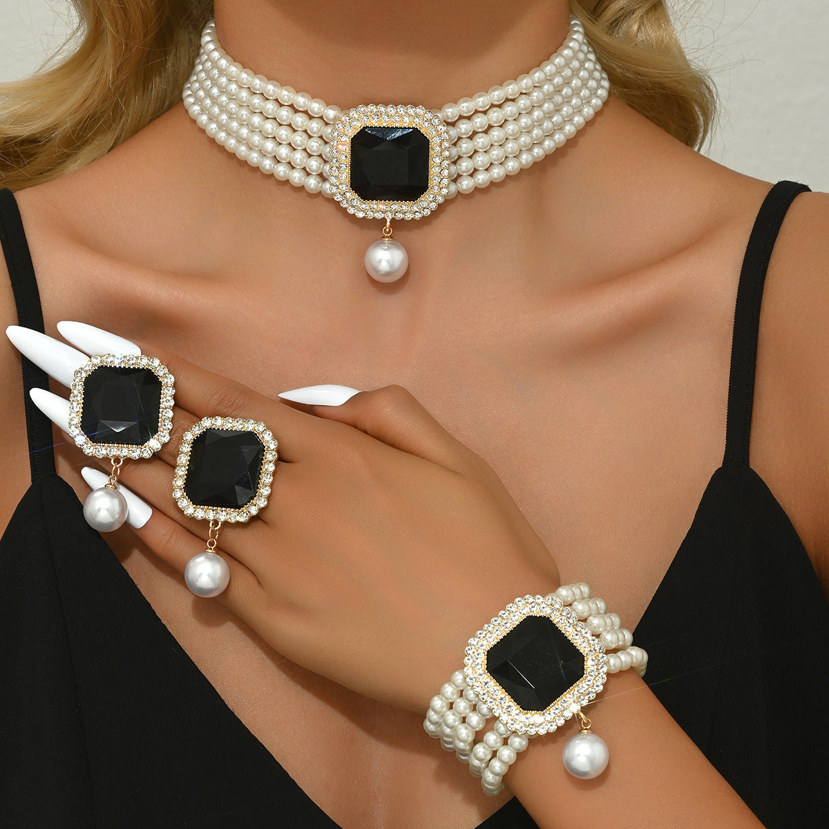 Pearl earring and necklace jewelry set